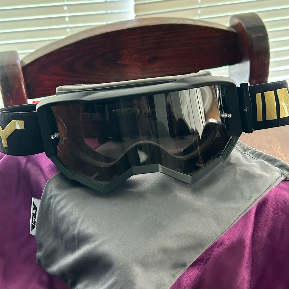 Fly zone racing/ski goggles Gold
